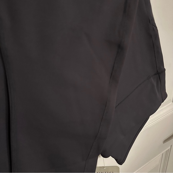 Fabletics Mila Pocket Capris - charcoal grey - Picture 5 of 5